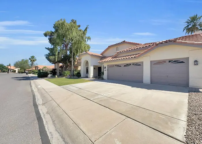 Oleander 2 Chandler/ocotillo Holiday home *